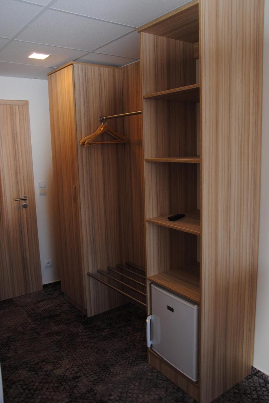 Hotel Labe Pardubice Ngoại thất bức ảnh